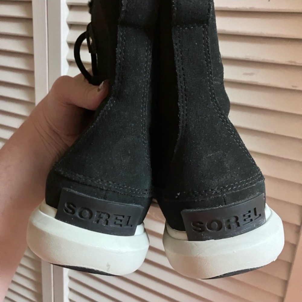 Sorel Faux Fur Waterproof Black Boots - Picture 3 of 6
